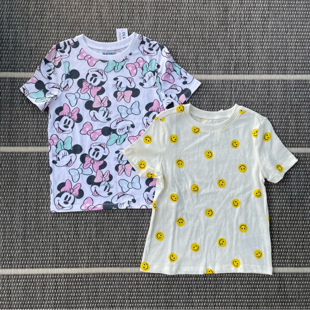 Bundle of 2 Shirts - Minnie Mouse / Smiley Face